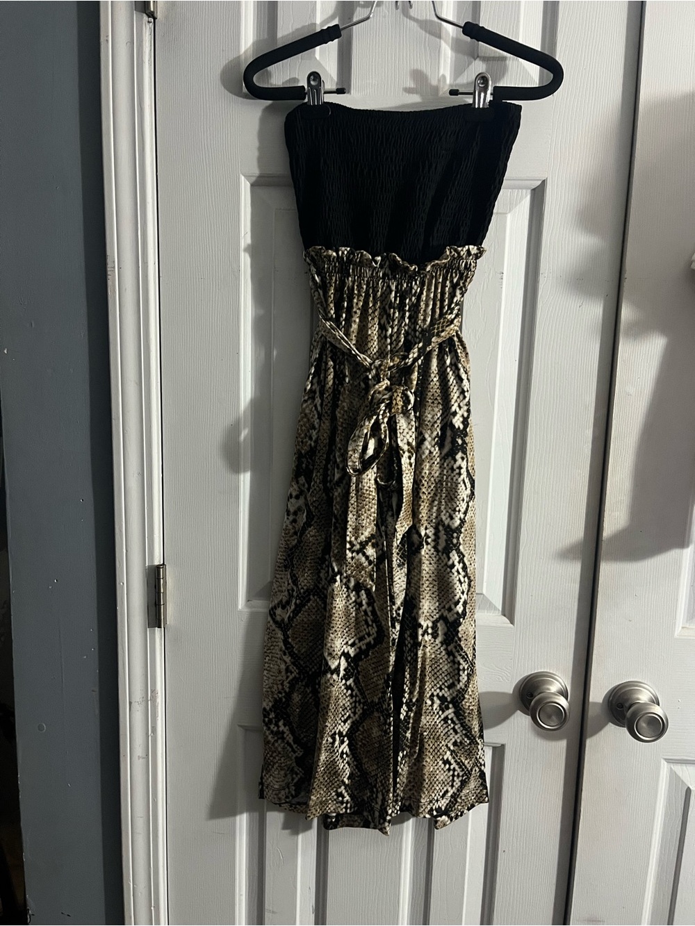 Strapless Black & Snake-Print Maxi romper
